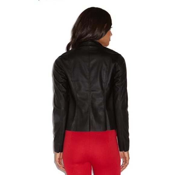 NWT Size Small JustFab Black Faux Leather Zip Up Drape Jacket - Picture 2 of 7